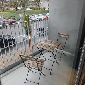  Apartment Modern